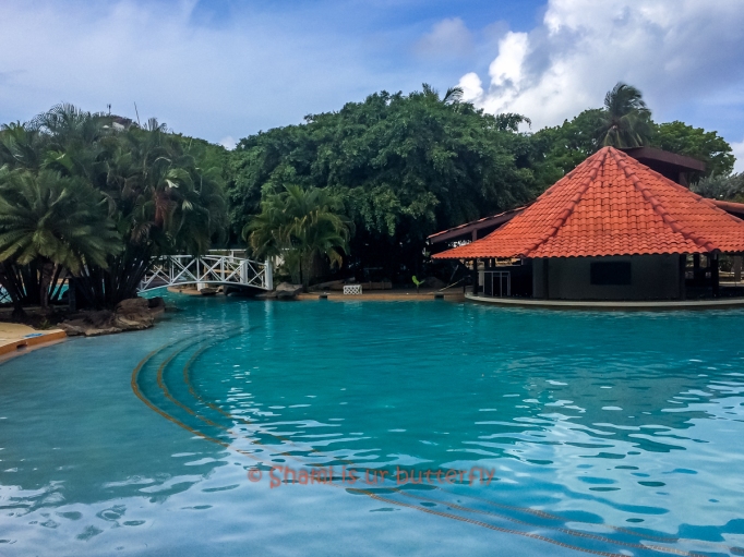 Main pool at Radisson Grenada Beach Resort